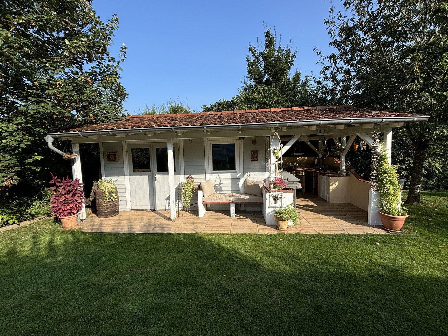 Predaj domu 160 m², pozemok 1.357 m², Ralingen, Porýnie-Falcko Predaj domu 160 m², pozemok 1.357 m², Ralingen, Porýnie-Falcko