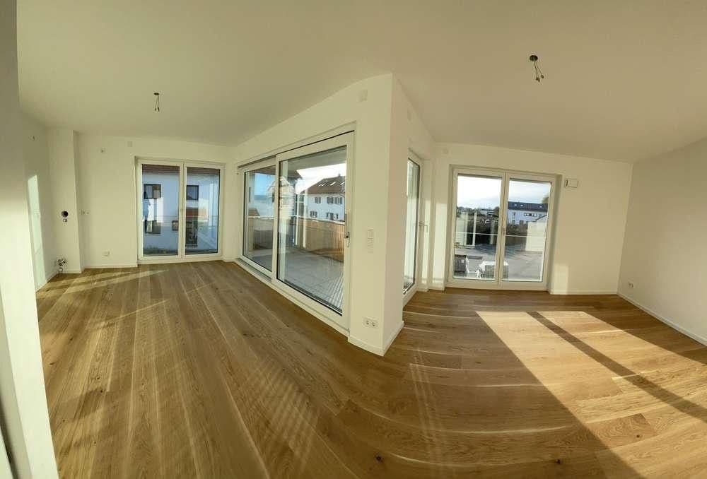 Prenájom bytu 3-izbový 75 m², Höhenkirchen-Siegertsbrunn, Bavorsko Prenájom bytu 3-izbový 75 m², Höhenkirchen-Siegertsbrunn, Bavorsko