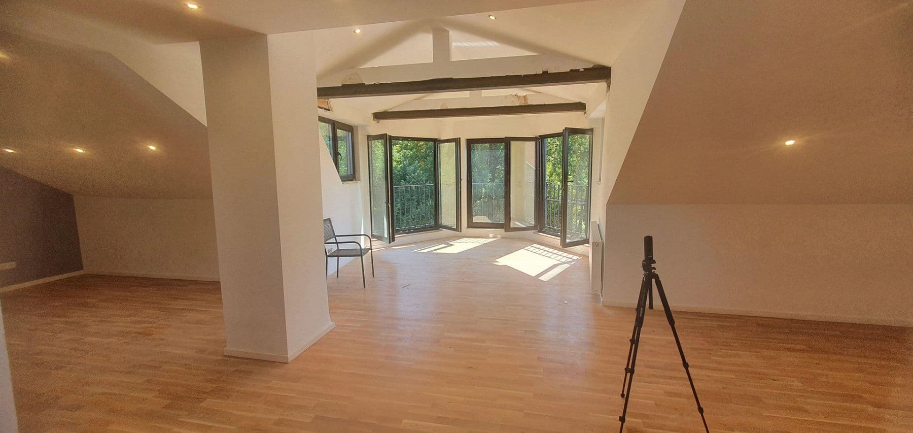 Predaj domu 396 m², pozemok 727 m², Rüsselsheim am Main, Hesensko Predaj domu 396 m², pozemok 727 m², Rüsselsheim am Main, Hesensko