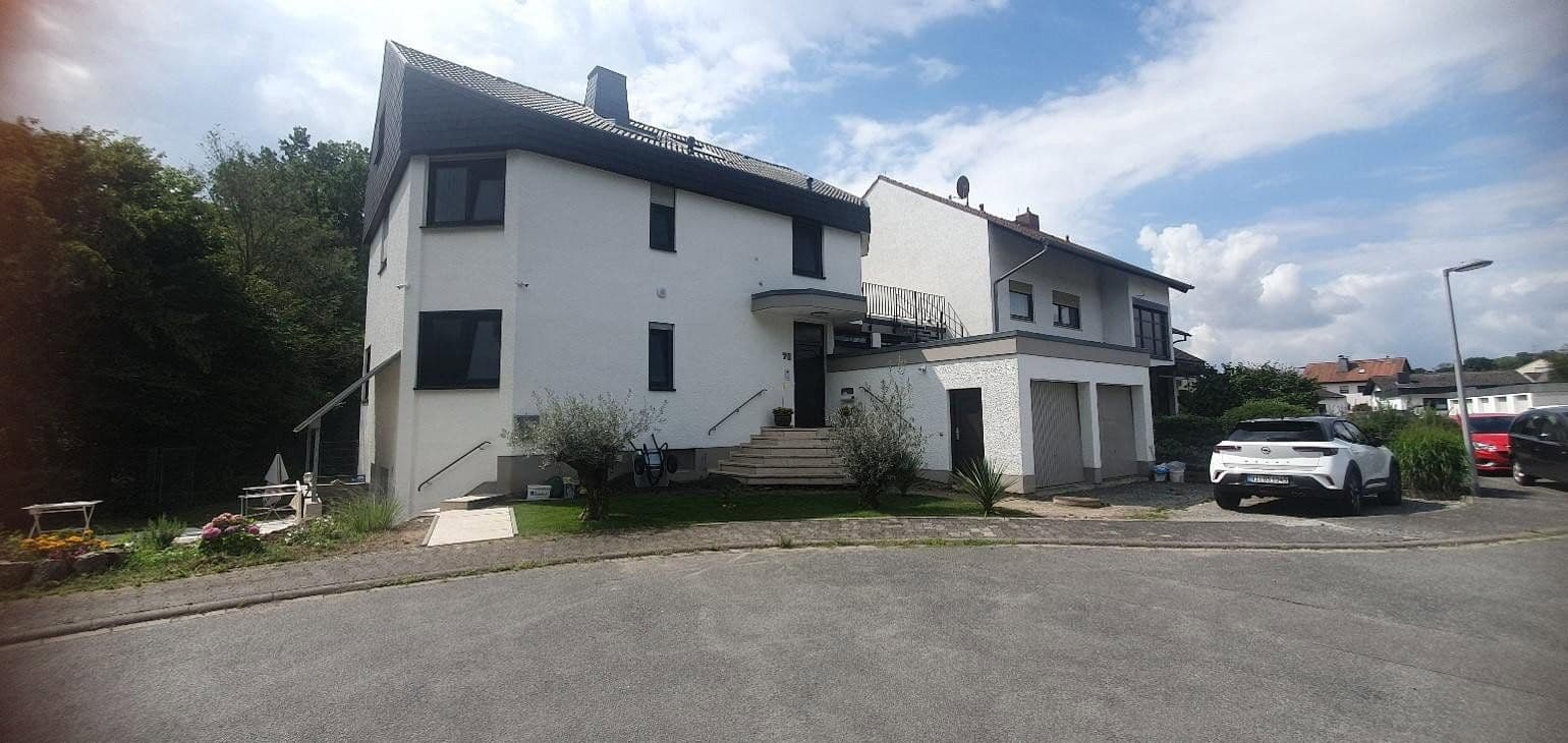 Predaj domu 396 m², pozemok 727 m², Rüsselsheim am Main, Hesensko Predaj domu 396 m², pozemok 727 m², Rüsselsheim am Main, Hesensko