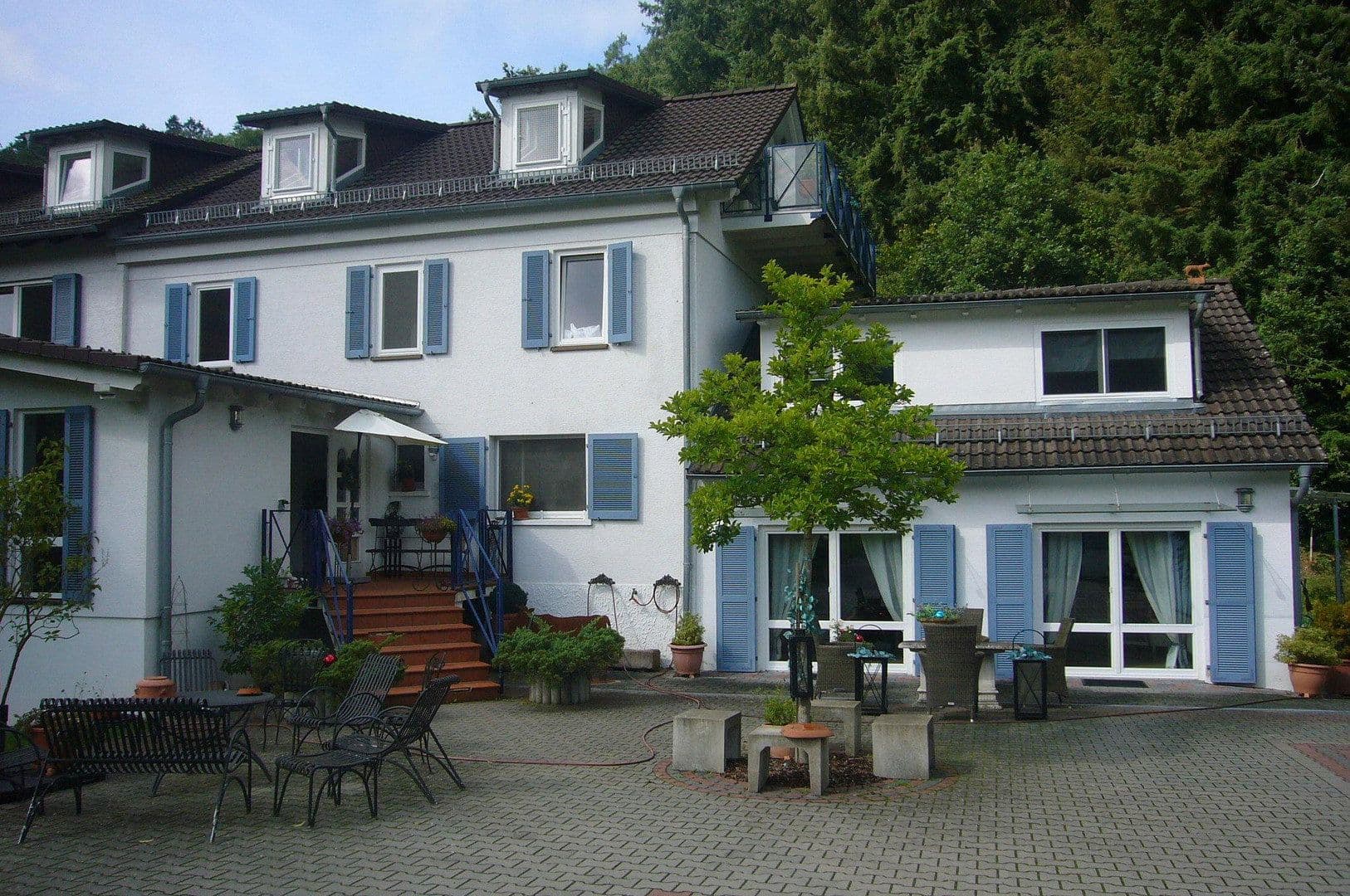 Predaj domu 400 m², pozemok 6.808 m², Oberzent, Hesensko Predaj domu 400 m², pozemok 6.808 m², Oberzent, Hesensko