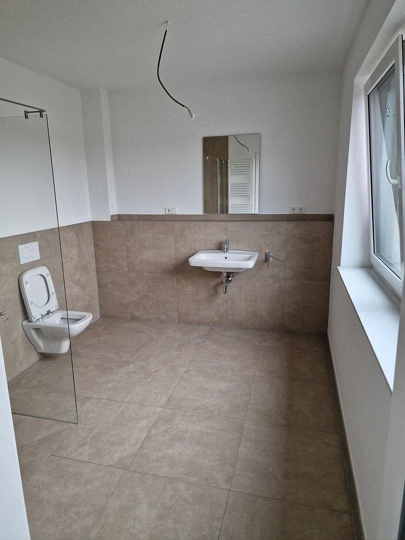 Prenájom bytu 3-izbový 77 m², Osnabrück, Dolné Sasko Prenájom bytu 3-izbový 77 m², Osnabrück, Dolné Sasko