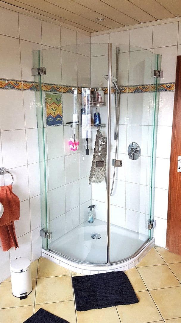 Predaj domu 190 m², pozemok 689 m², Neuenburg am Rhein, Bádensko-Wurttembersko Predaj domu 190 m², pozemok 689 m², Neuenburg am Rhein, Bádensko-Wurttembersko