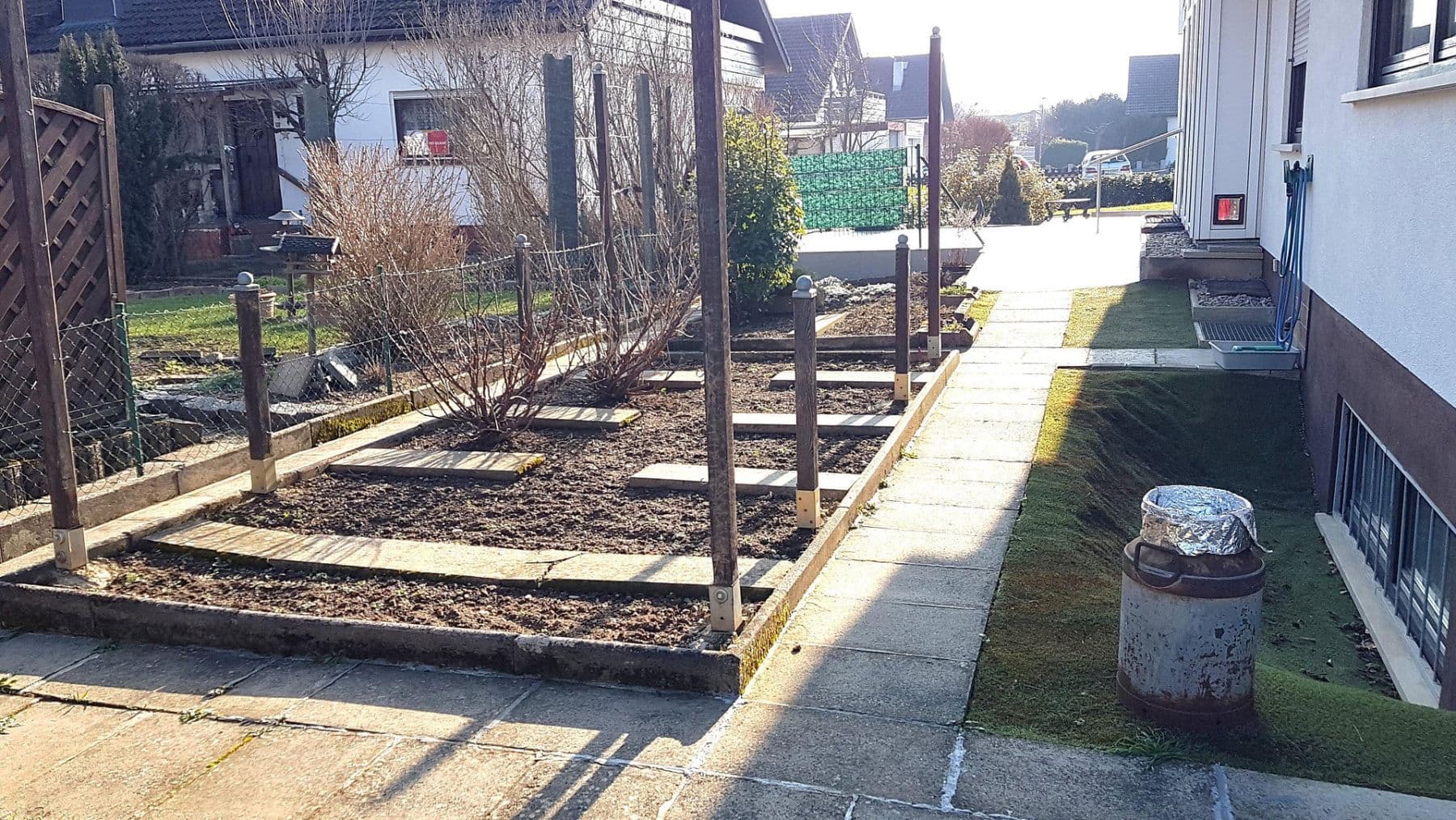Predaj domu 190 m², pozemok 689 m², Neuenburg am Rhein, Bádensko-Wurttembersko Predaj domu 190 m², pozemok 689 m², Neuenburg am Rhein, Bádensko-Wurttembersko