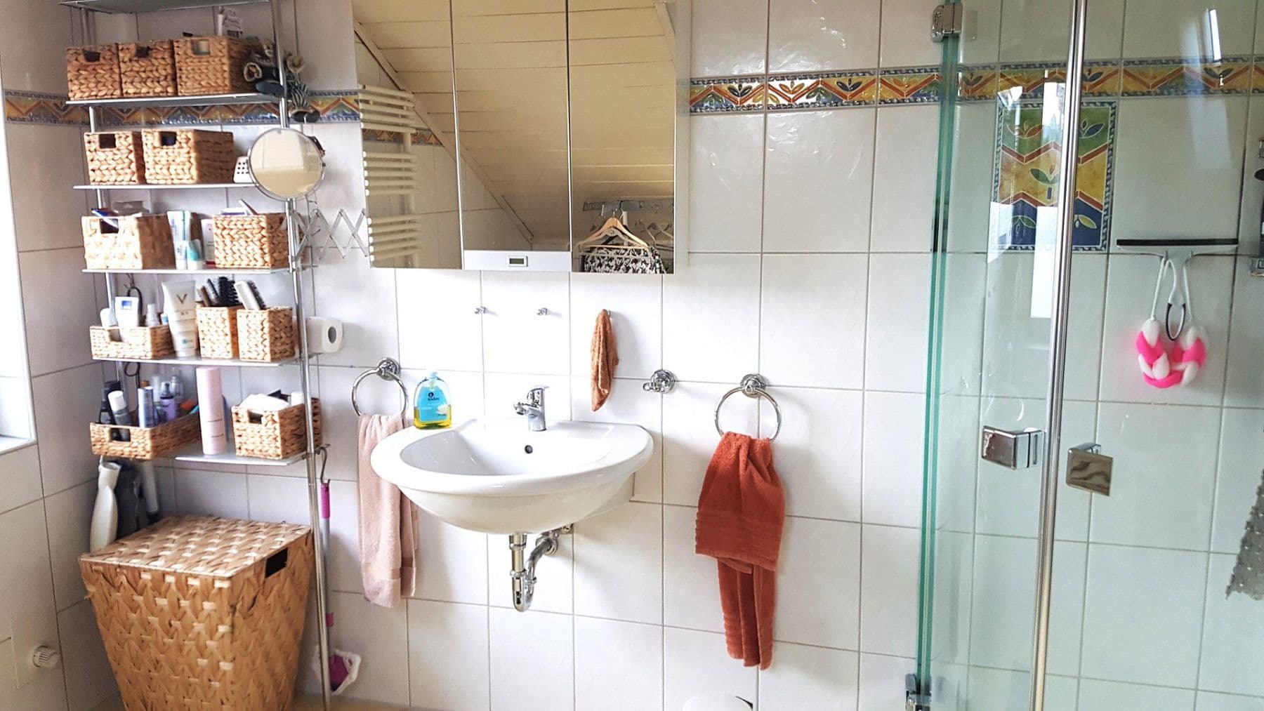 Predaj domu 190 m², pozemok 689 m², Neuenburg am Rhein, Bádensko-Wurttembersko Predaj domu 190 m², pozemok 689 m², Neuenburg am Rhein, Bádensko-Wurttembersko
