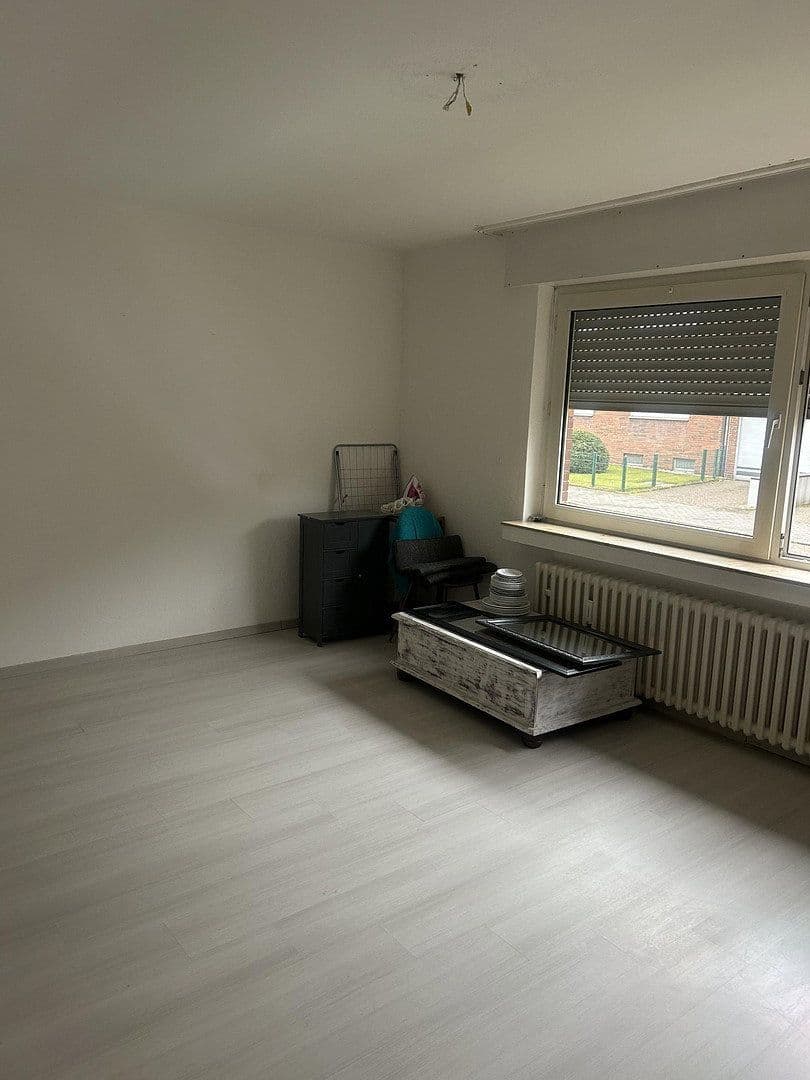 Prenájom bytu 2-izbový 63 m², Oberhausen, Severné Porýnie - Westfálsko Prenájom bytu 2-izbový 63 m², Oberhausen, Severné Porýnie - Westfálsko