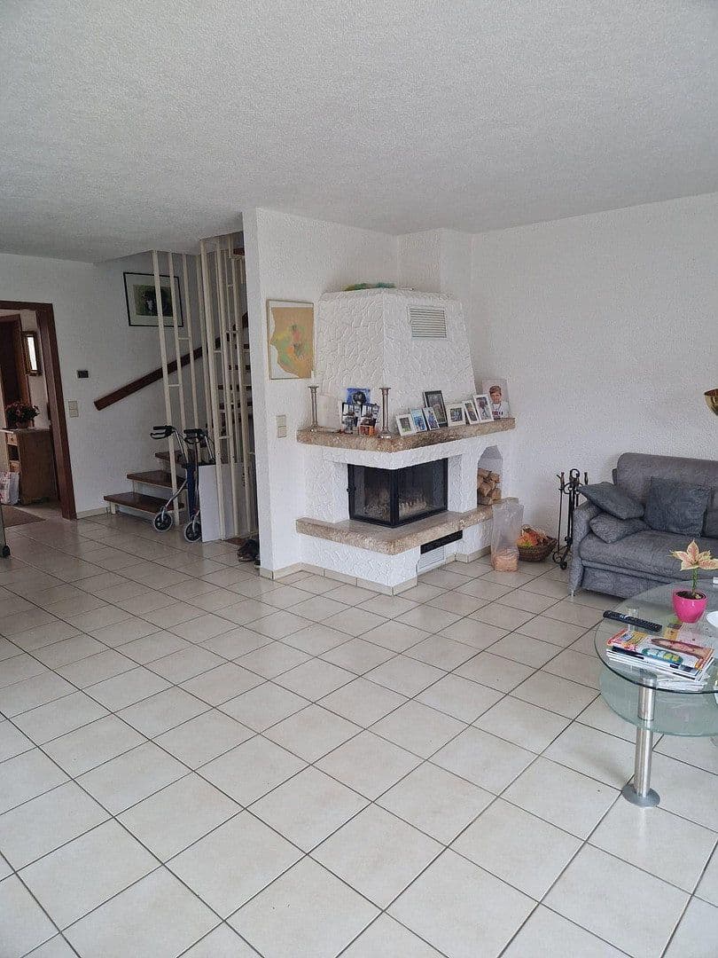 Predaj domu 90 m², pozemok 145 m², Markgröningen, Bádensko-Wurttembersko Predaj domu 90 m², pozemok 145 m², Markgröningen, Bádensko-Wurttembersko