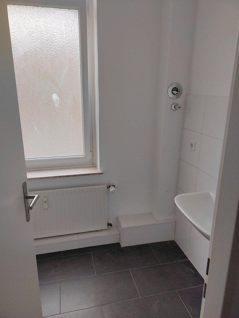 Prenájom bytu 2-izbový 46 m², Kaiserstraße 59, Kiel, Šlezvicko-Holštajnsko Prenájom bytu 2-izbový 46 m², Kaiserstraße 59, Kiel, Šlezvicko-Holštajnsko