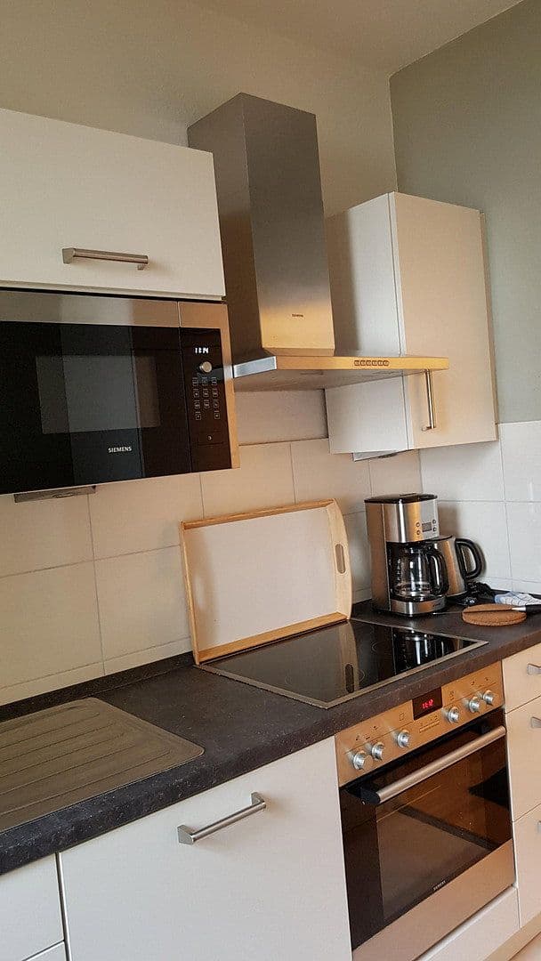 Prenájom bytu 3-izbový 64 m², Apostel-Paulus-Strasse 16, Berlin, Berlín Prenájom bytu 3-izbový 64 m², Apostel-Paulus-Strasse 16, Berlin, Berlín