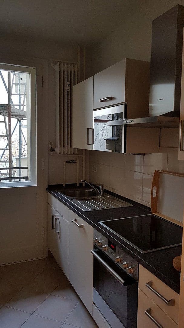 Prenájom bytu 3-izbový 64 m², Apostel-Paulus-Strasse 16, Berlin, Berlín Prenájom bytu 3-izbový 64 m², Apostel-Paulus-Strasse 16, Berlin, Berlín