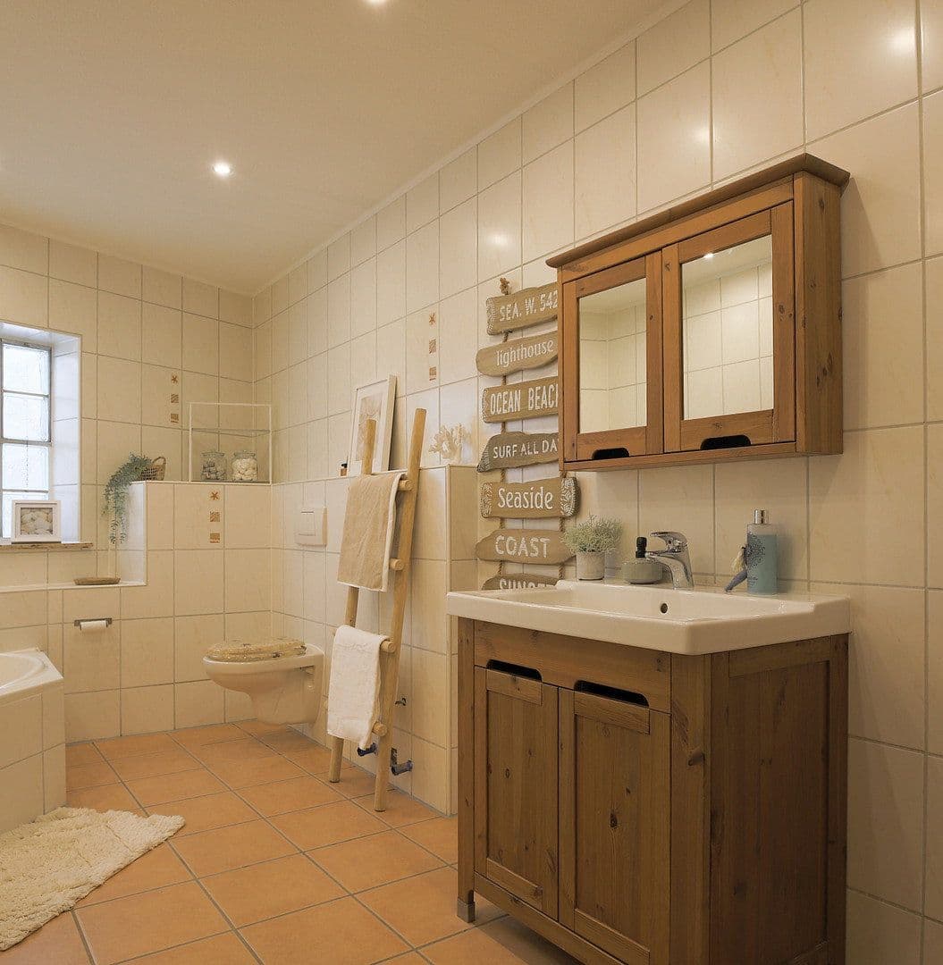 Prenájom bytu 5-izbový 177 m², Albersweiler, Porýnie-Falcko Prenájom bytu 5-izbový 177 m², Albersweiler, Porýnie-Falcko