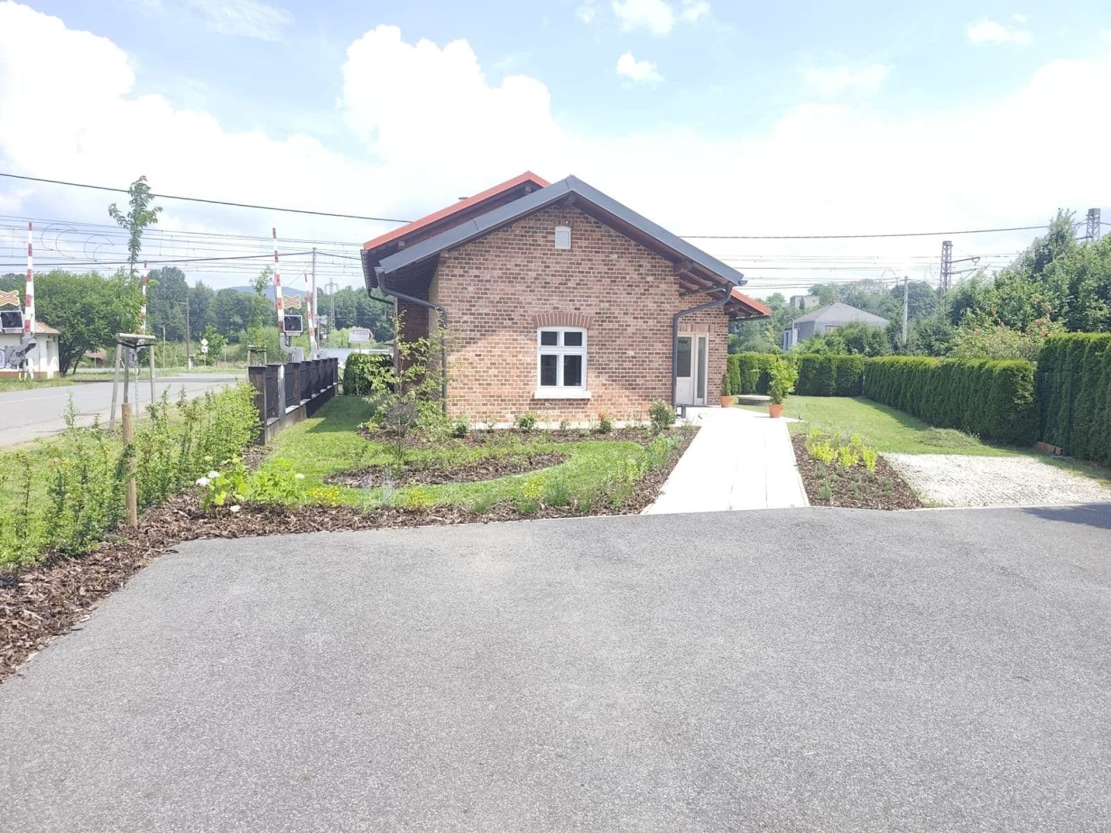 Prenájom nebytového priestoru 100 m², Vendryně, Moravskoslezský kraj Prenájom nebytového priestoru 100 m², Vendryně, Moravskoslezský kraj