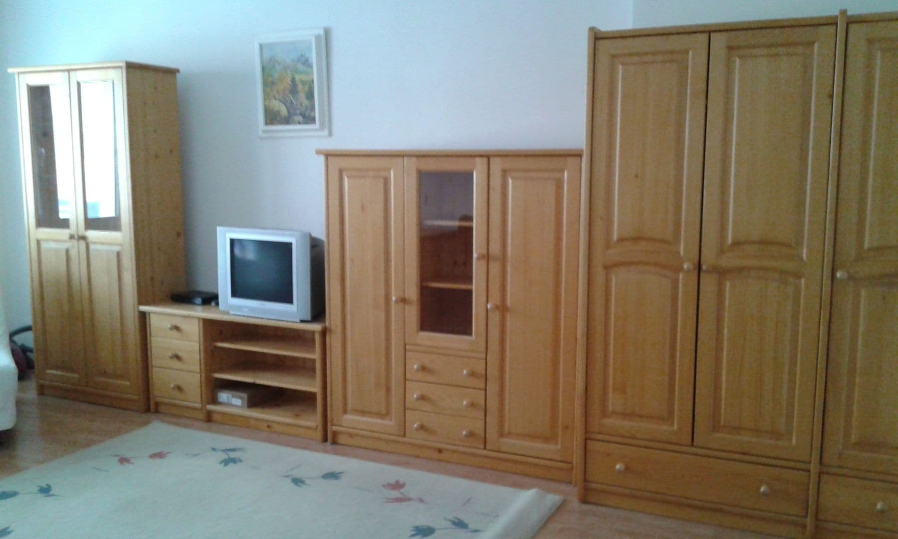 Prenájom bytu 1-izbový 39 m², Trenčianska, Ružinov, Bratislavský kraj Prenájom bytu 1-izbový 39 m², Trenčianska, Ružinov, Bratislavský kraj