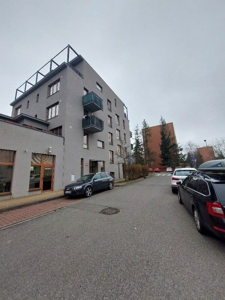 Predaj nebytového priestoru 7 m², Pelzova, Praha, Praha Predaj nebytového priestoru 7 m², Pelzova, Praha, Praha