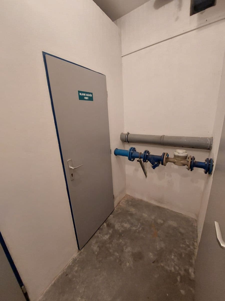 Predaj nebytového priestoru 7 m², Pelzova, Praha, Praha Predaj nebytového priestoru 7 m², Pelzova, Praha, Praha