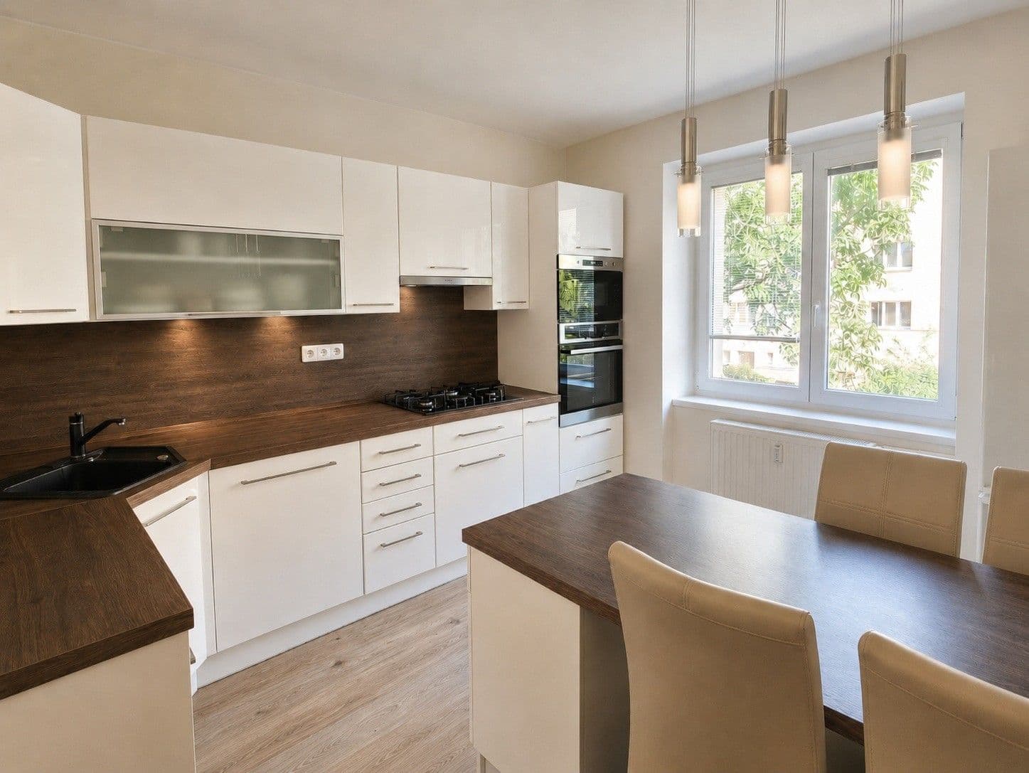Predaj bytu 2-izbový 56 m², Horoušanská, Praha, Praha Predaj bytu 2-izbový 56 m², Horoušanská, Praha, Praha