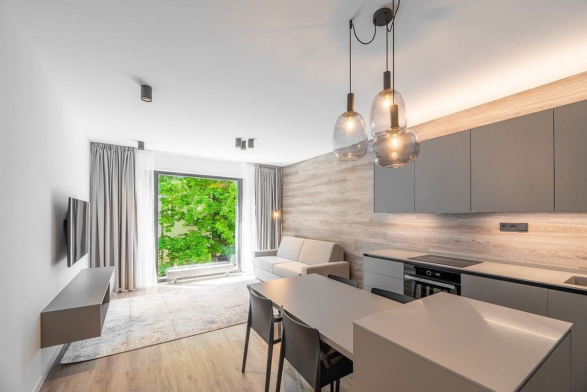 Prenájom bytu 1-izbový 37 m², Staropramenná, Praha, Praha Prenájom bytu 1-izbový 37 m², Staropramenná, Praha, Praha