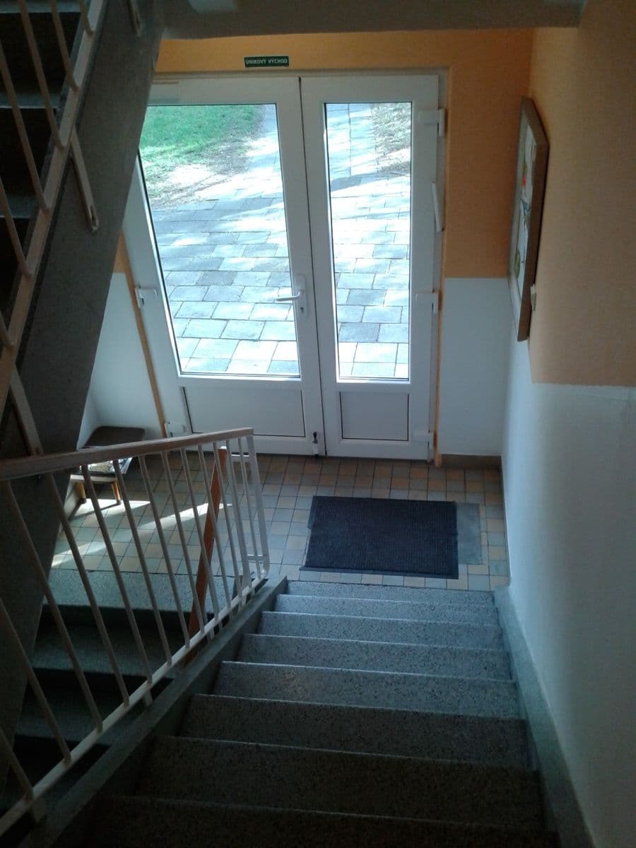Predaj bytu 3-izbový 65 m², Mozartova, Olomouc, Olomoucký kraj Predaj bytu 3-izbový 65 m², Mozartova, Olomouc, Olomoucký kraj