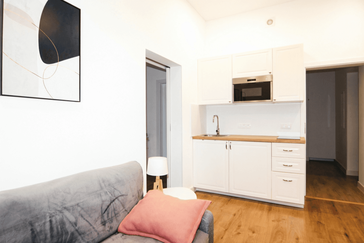 Prenájom bytu 2-izbový 40 m², Vřídelní, Karlovy Vary, Karlovarský kraj Prenájom bytu 2-izbový 40 m², Vřídelní, Karlovy Vary, Karlovarský kraj