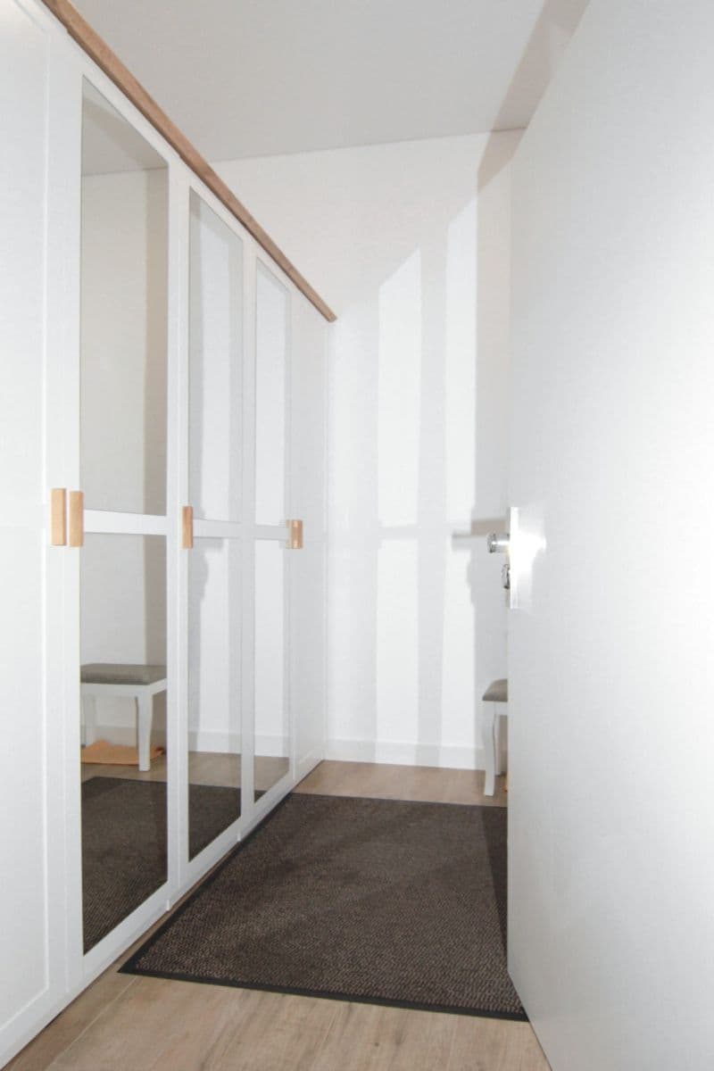 Prenájom bytu 2-izbový 40 m², Vřídelní, Karlovy Vary, Karlovarský kraj Prenájom bytu 2-izbový 40 m², Vřídelní, Karlovy Vary, Karlovarský kraj