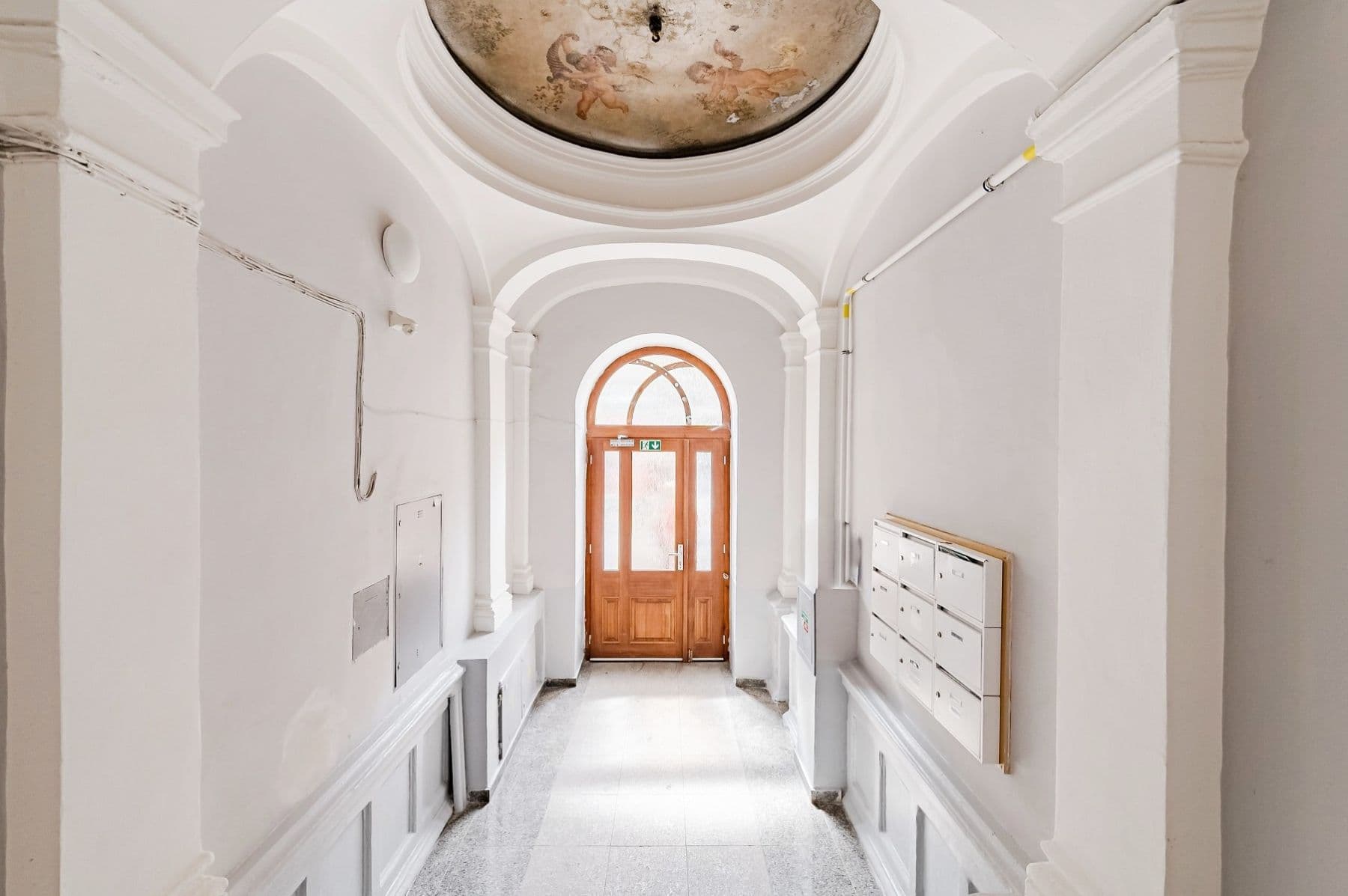 Prenájom bytu 2-izbový 40 m², Vřídelní, Karlovy Vary, Karlovarský kraj Prenájom bytu 2-izbový 40 m², Vřídelní, Karlovy Vary, Karlovarský kraj