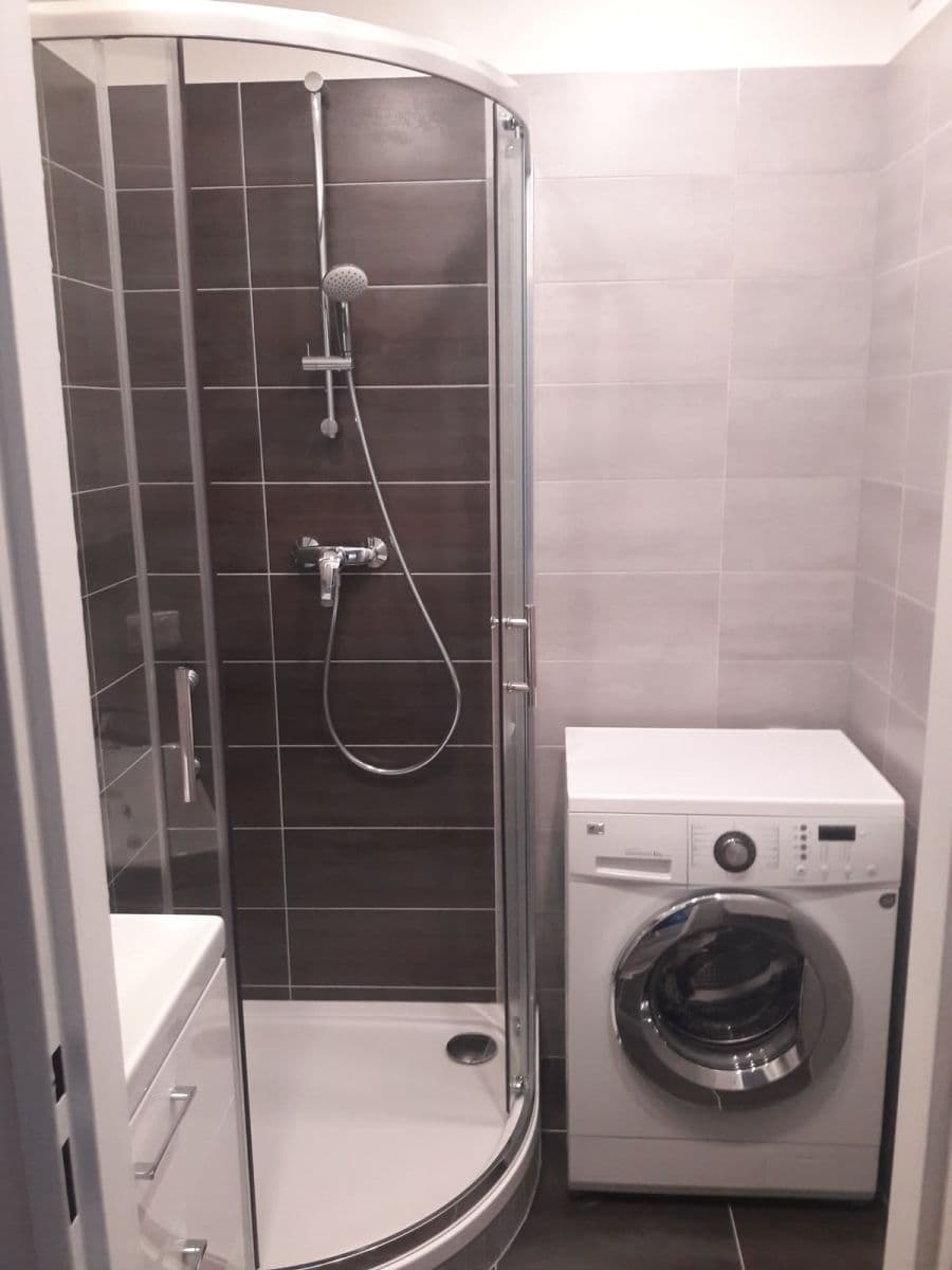 Prenájom bytu 3-izbový 72 m², Sevastopolská, Brno, Jihomoravský kraj Prenájom bytu 3-izbový 72 m², Sevastopolská, Brno, Jihomoravský kraj