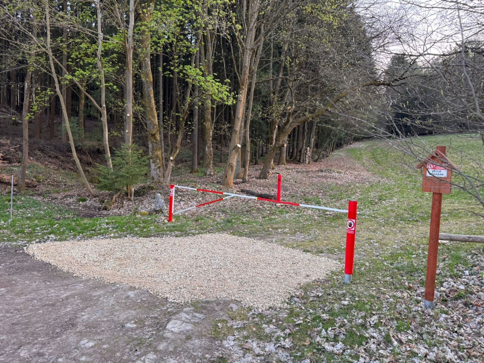 Predaj pozemku 7.125 m², Pec, Plzeňský kraj Predaj pozemku 7.125 m², Pec, Plzeňský kraj