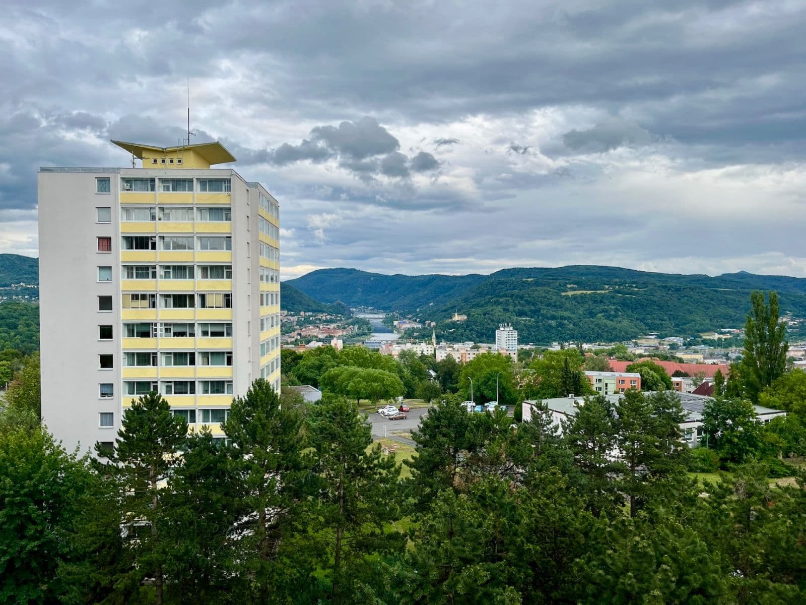 Prenájom bytu 3-izbový 70 m², Hoření, Ústí nad Labem, Ústecký kraj Prenájom bytu 3-izbový 70 m², Hoření, Ústí nad Labem, Ústecký kraj