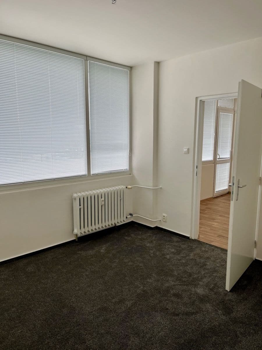 Prenájom bytu 3-izbový 70 m², Hoření, Ústí nad Labem, Ústecký kraj Prenájom bytu 3-izbový 70 m², Hoření, Ústí nad Labem, Ústecký kraj