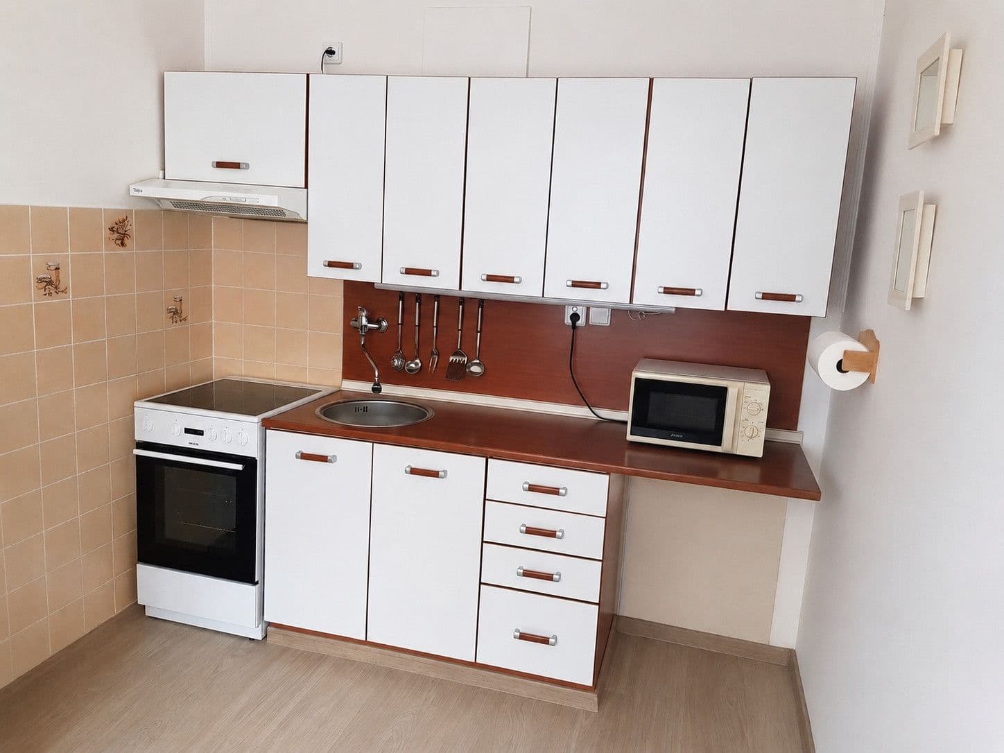 Prenájom bytu 3-izbový 55 m², Moskevská, Most, Ústecký kraj Prenájom bytu 3-izbový 55 m², Moskevská, Most, Ústecký kraj