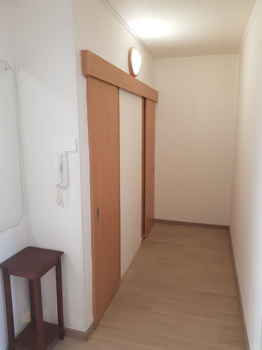 Prenájom bytu 3-izbový 55 m², Moskevská, Most, Ústecký kraj Prenájom bytu 3-izbový 55 m², Moskevská, Most, Ústecký kraj