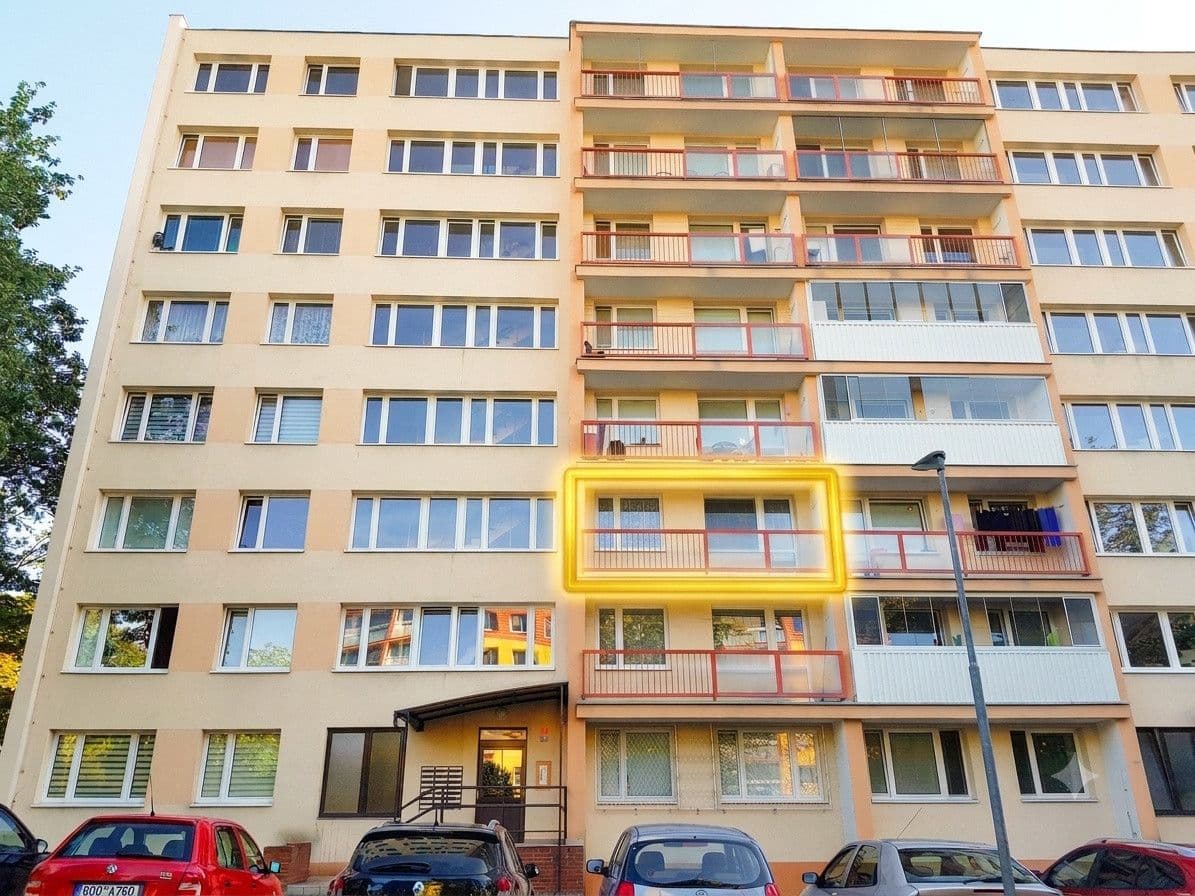 Prenájom bytu 3-izbový 55 m², Moskevská, Most, Ústecký kraj Prenájom bytu 3-izbový 55 m², Moskevská, Most, Ústecký kraj