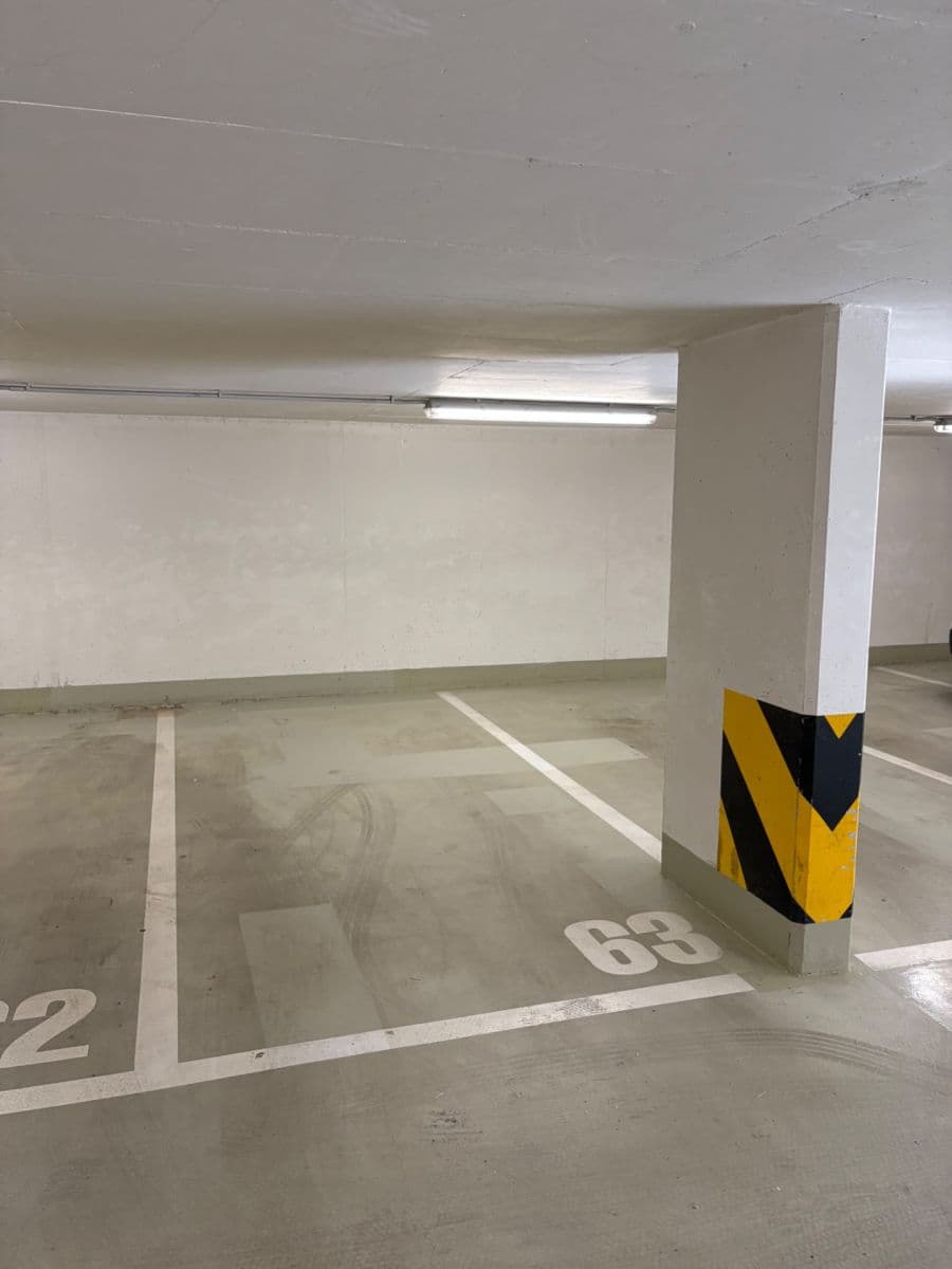 Prenájom bytu 2-izbový 64 m², Nad Smetankou, Praha, Praha Prenájom bytu 2-izbový 64 m², Nad Smetankou, Praha, Praha
