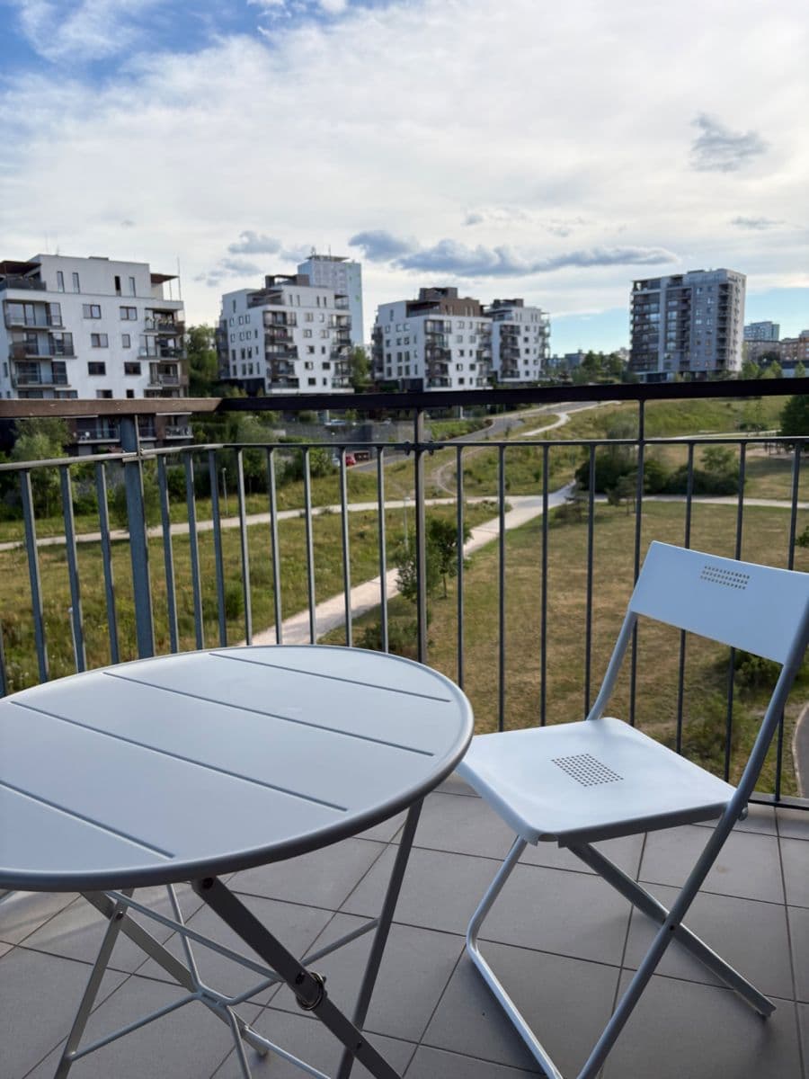 Prenájom bytu 2-izbový 64 m², Nad Smetankou, Praha, Praha Prenájom bytu 2-izbový 64 m², Nad Smetankou, Praha, Praha