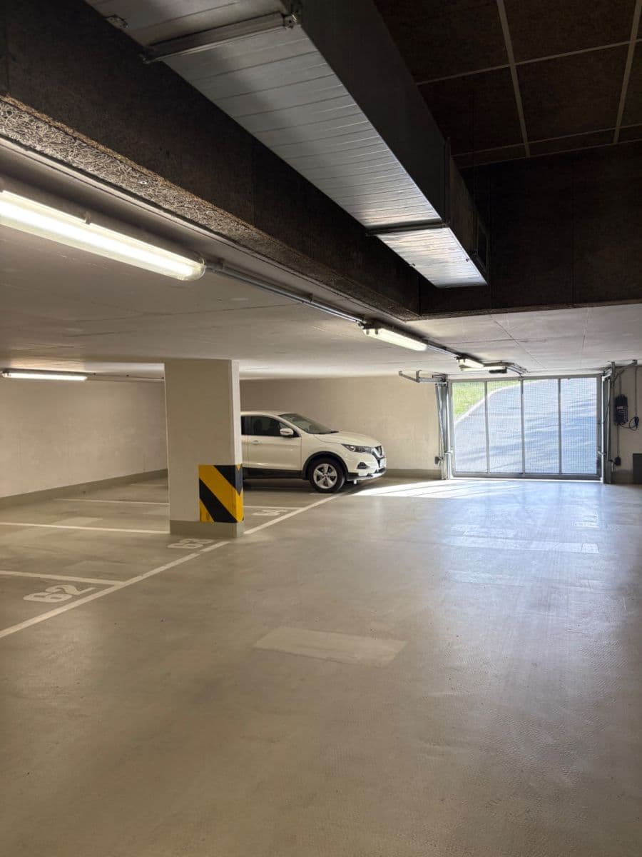 Prenájom bytu 2-izbový 64 m², Nad Smetankou, Praha, Praha Prenájom bytu 2-izbový 64 m², Nad Smetankou, Praha, Praha