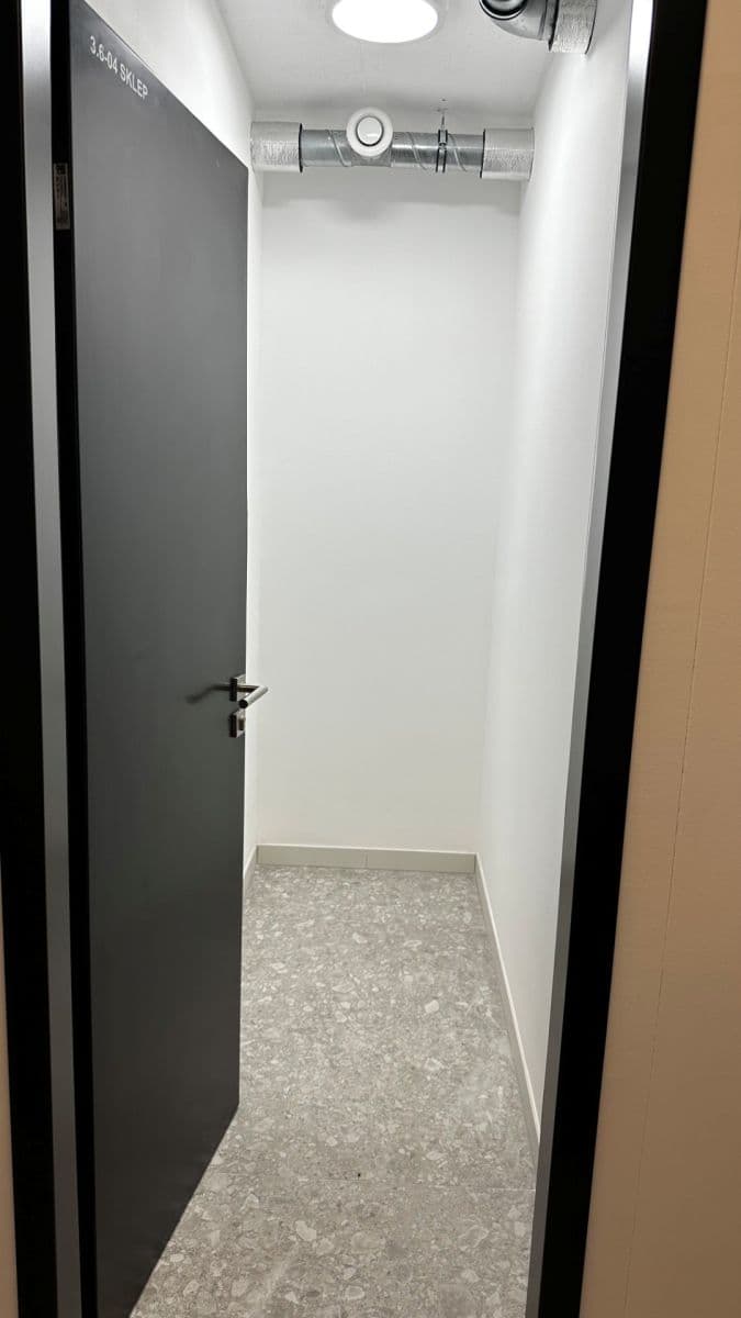 Prenájom bytu 2-izbový 55 m², Kladno, Středočeský kraj Prenájom bytu 2-izbový 55 m², Kladno, Středočeský kraj