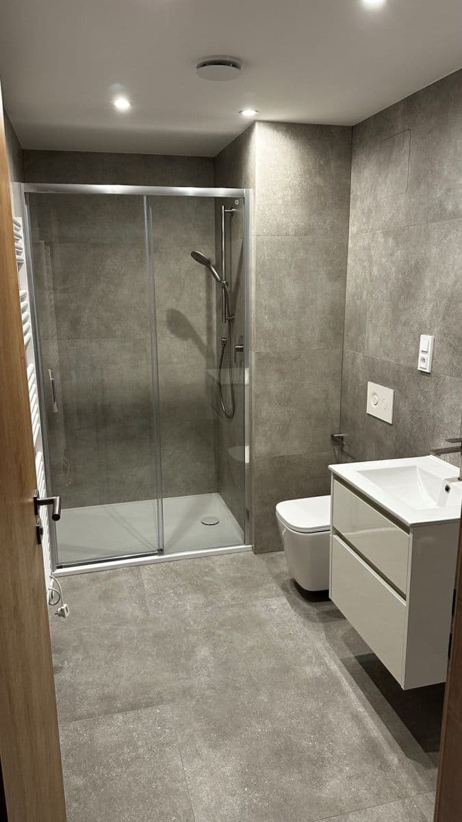 Prenájom bytu 2-izbový 55 m², Kladno, Středočeský kraj Prenájom bytu 2-izbový 55 m², Kladno, Středočeský kraj