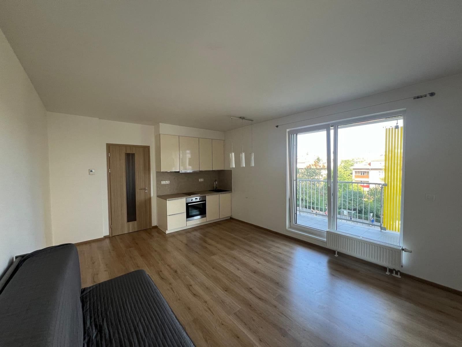 Prenájom bytu 1-izbový 42 m², Počernická, Praha, Praha Prenájom bytu 1-izbový 42 m², Počernická, Praha, Praha