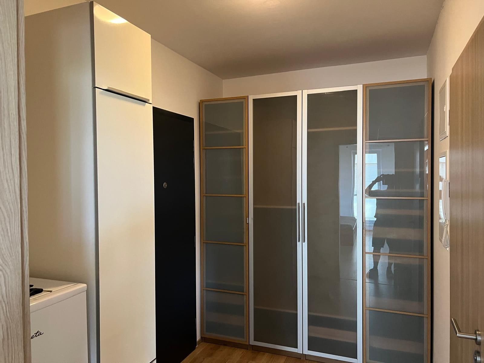 Prenájom bytu 1-izbový 42 m², Počernická, Praha, Praha Prenájom bytu 1-izbový 42 m², Počernická, Praha, Praha
