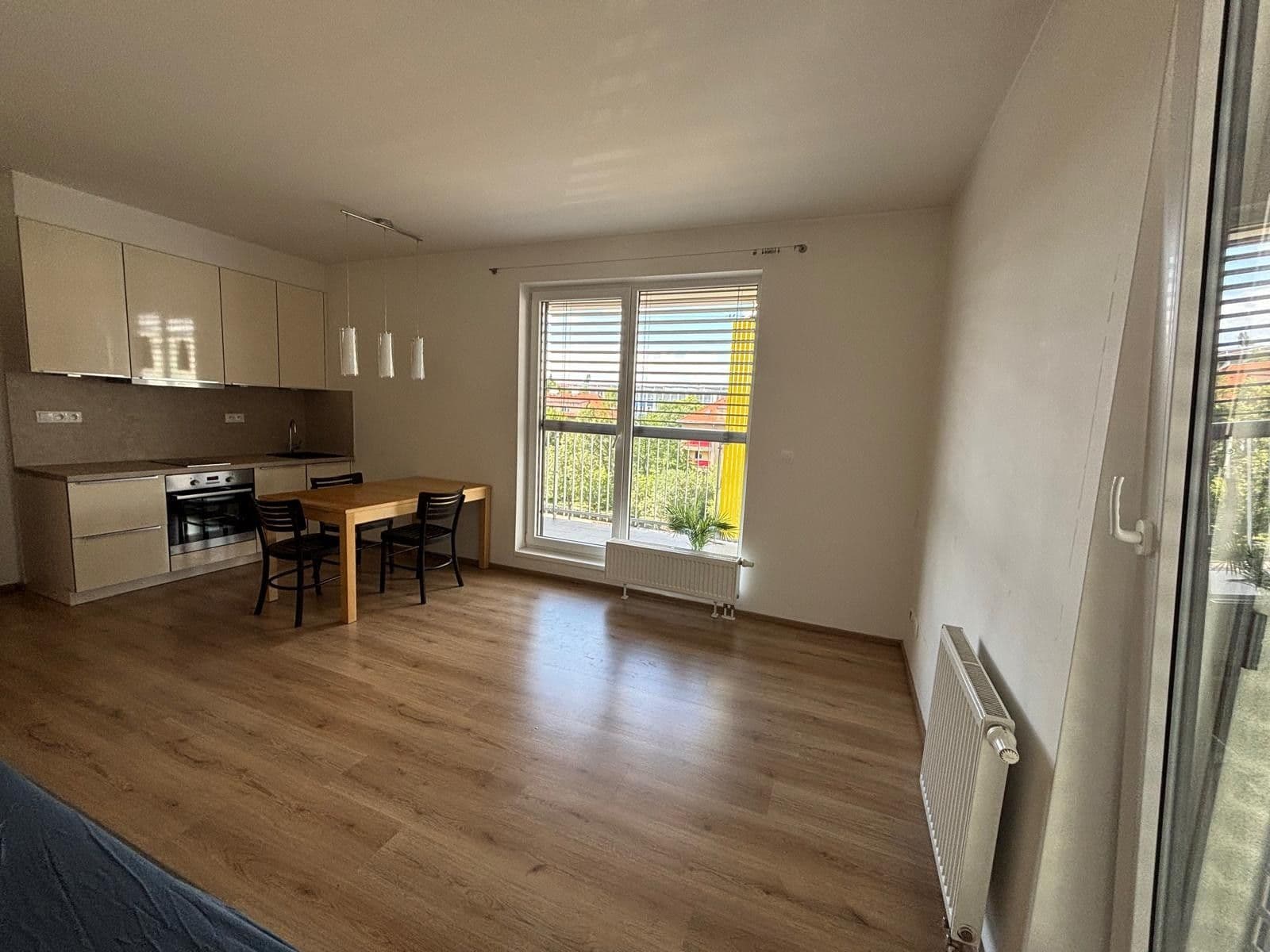 Prenájom bytu 1-izbový 42 m², Počernická, Praha, Praha Prenájom bytu 1-izbový 42 m², Počernická, Praha, Praha