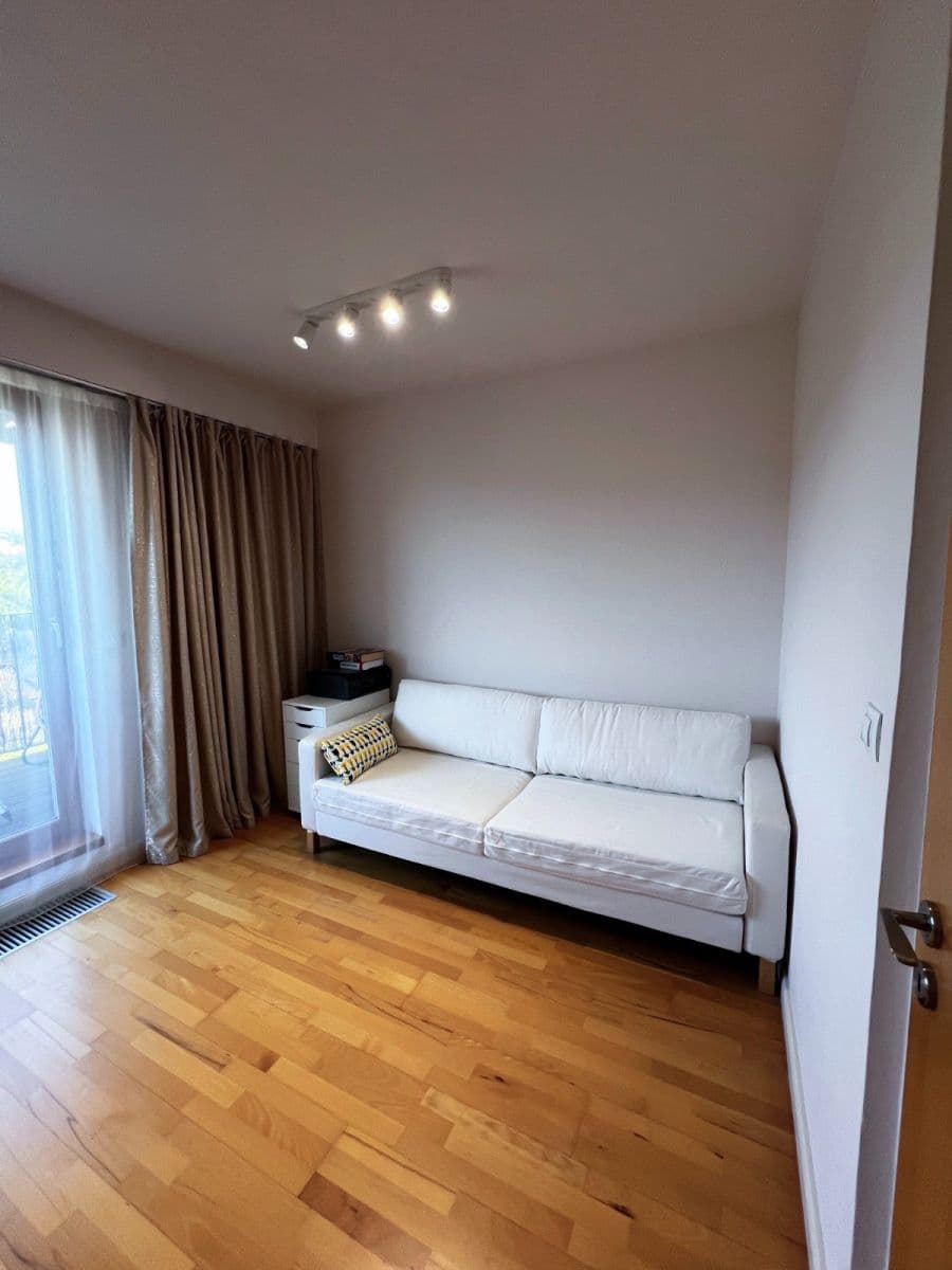 Prenájom bytu 3-izbový 91 m², Musílkova, Praha, Praha Prenájom bytu 3-izbový 91 m², Musílkova, Praha, Praha