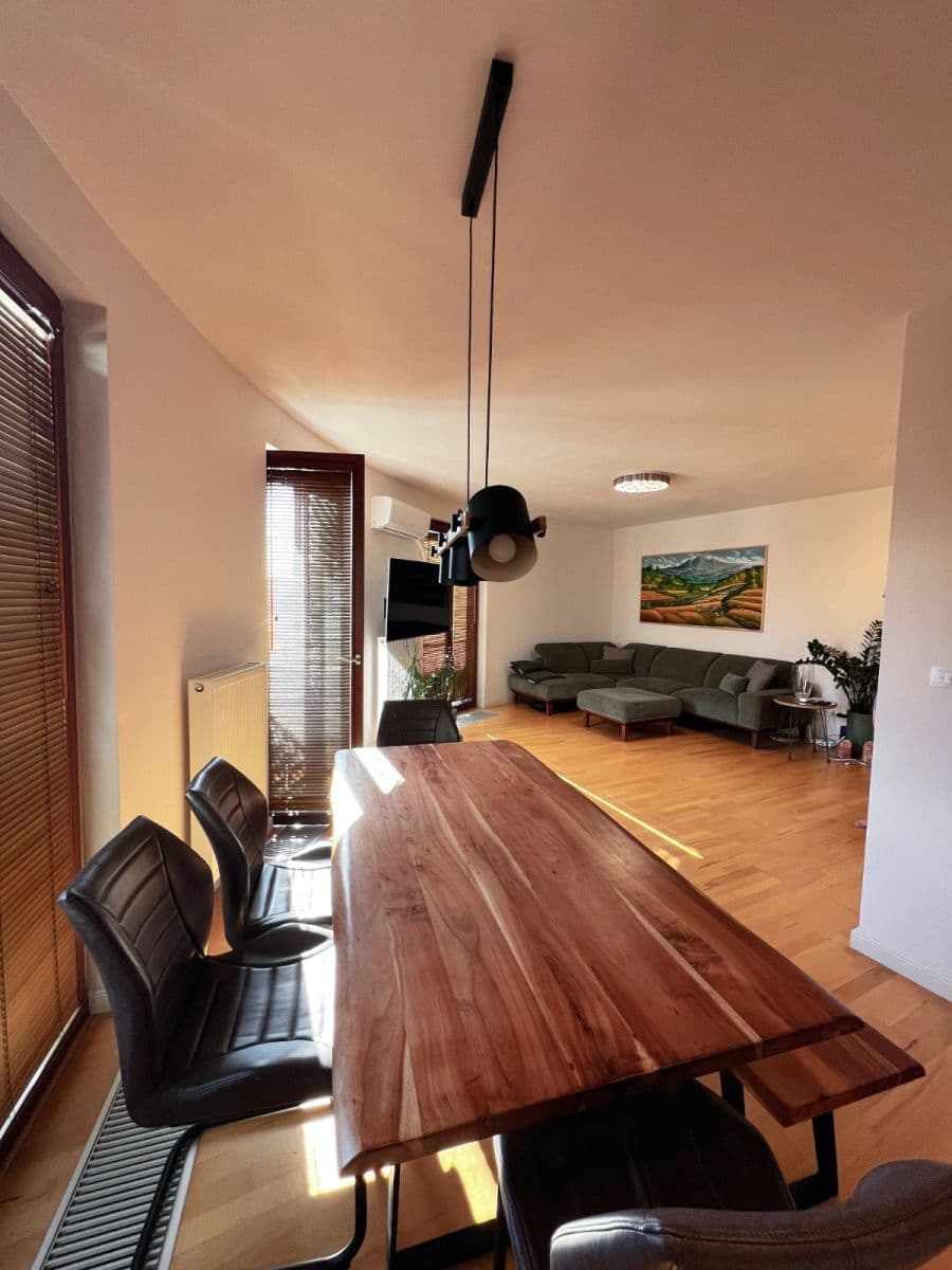 Prenájom bytu 3-izbový 91 m², Musílkova, Praha, Praha Prenájom bytu 3-izbový 91 m², Musílkova, Praha, Praha