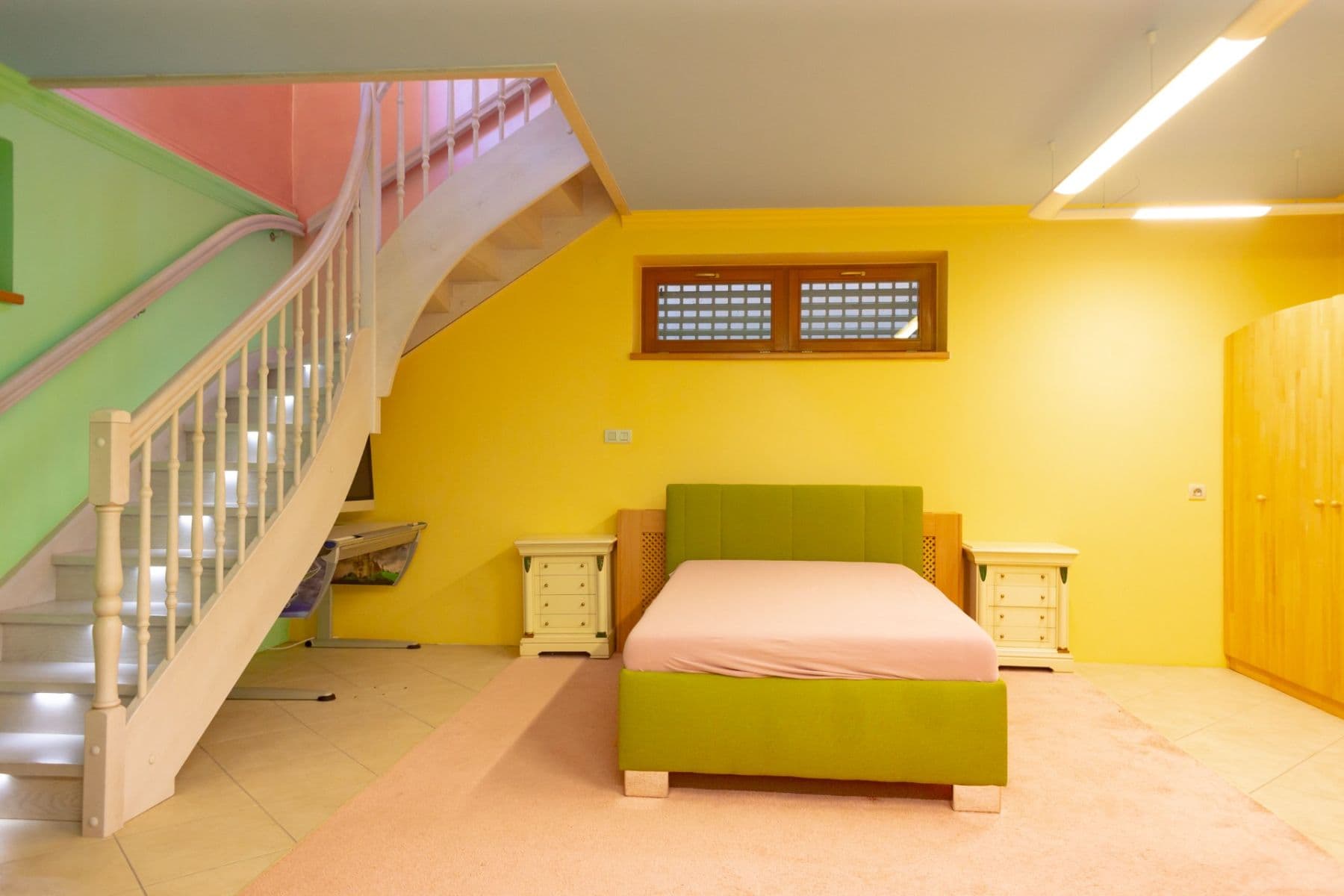 Prenájom bytu 2-izbový 70 m², Nebušická, Praha, Praha Prenájom bytu 2-izbový 70 m², Nebušická, Praha, Praha