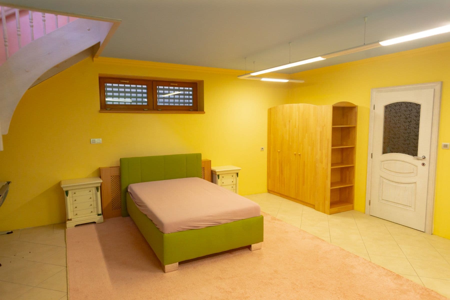 Prenájom bytu 2-izbový 70 m², Nebušická, Praha, Praha Prenájom bytu 2-izbový 70 m², Nebušická, Praha, Praha