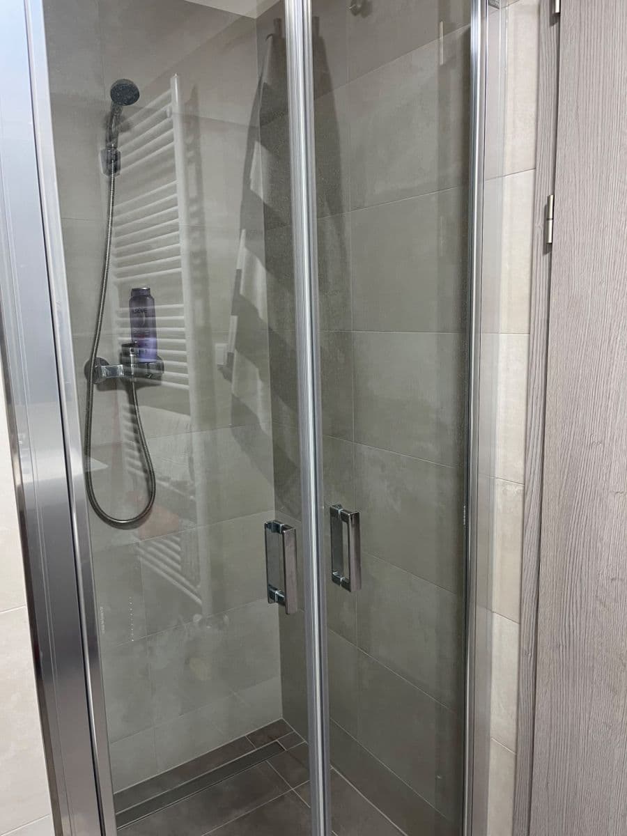 Prenájom bytu 1-izbový 34 m², Poděbradská, Praha, Praha Prenájom bytu 1-izbový 34 m², Poděbradská, Praha, Praha