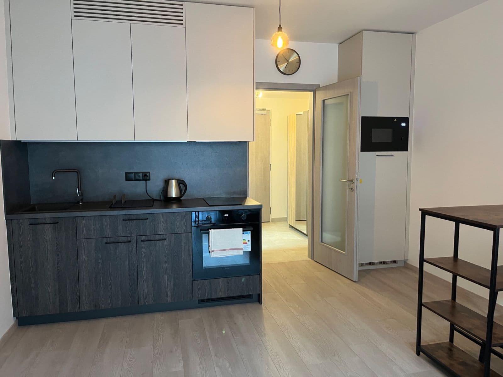 Prenájom bytu 1-izbový 34 m², Poděbradská, Praha, Praha Prenájom bytu 1-izbový 34 m², Poděbradská, Praha, Praha
