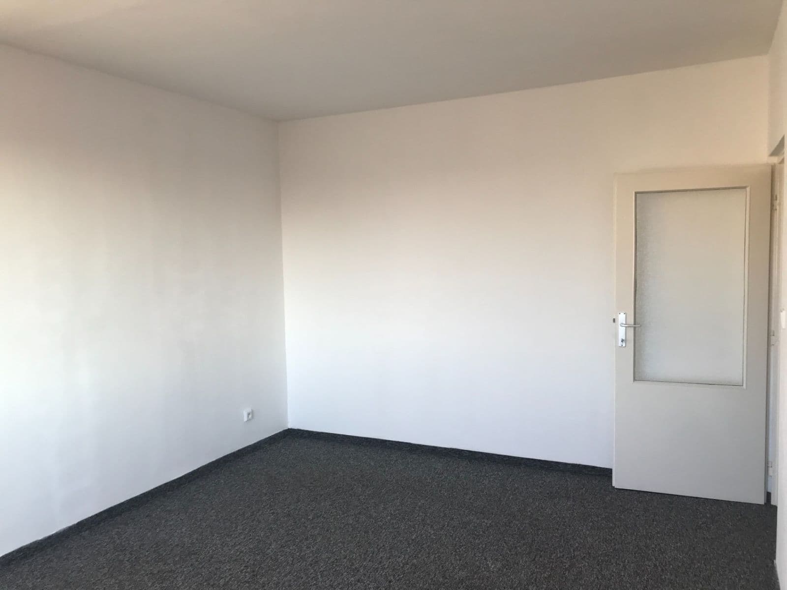 Prenájom bytu 2-izbový 59 m², Erno Košťála, Pardubice, Pardubický kraj Prenájom bytu 2-izbový 59 m², Erno Košťála, Pardubice, Pardubický kraj