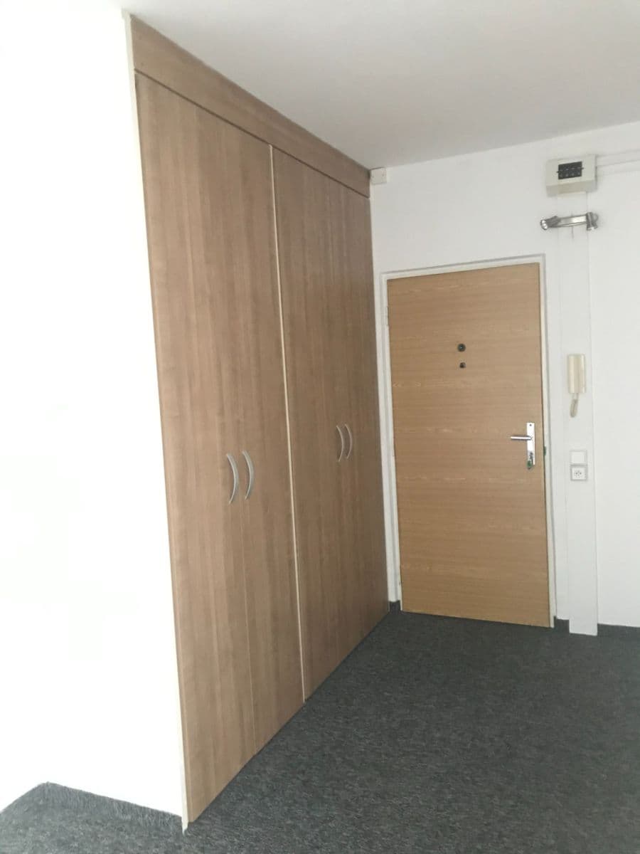 Prenájom bytu 2-izbový 59 m², Erno Košťála, Pardubice, Pardubický kraj Prenájom bytu 2-izbový 59 m², Erno Košťála, Pardubice, Pardubický kraj