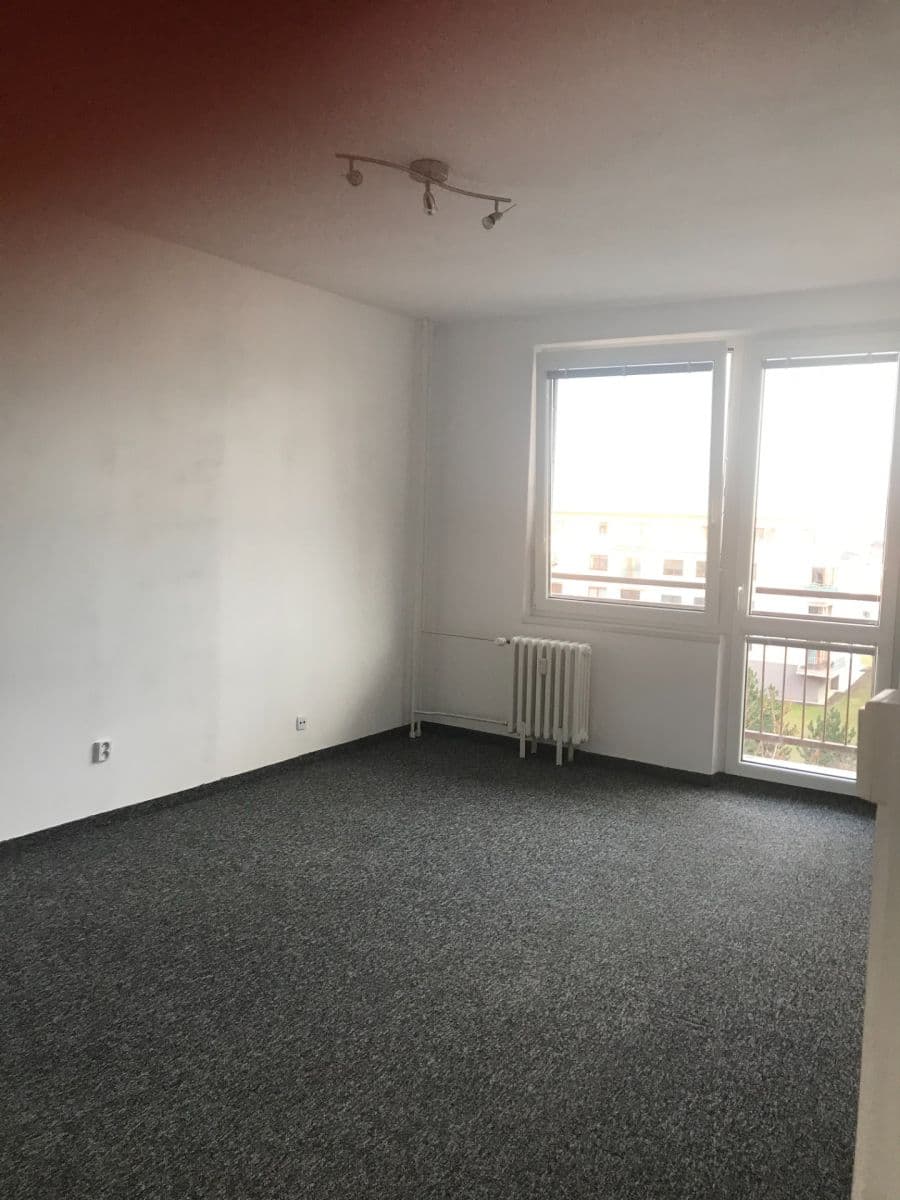 Prenájom bytu 2-izbový 59 m², Erno Košťála, Pardubice, Pardubický kraj Prenájom bytu 2-izbový 59 m², Erno Košťála, Pardubice, Pardubický kraj