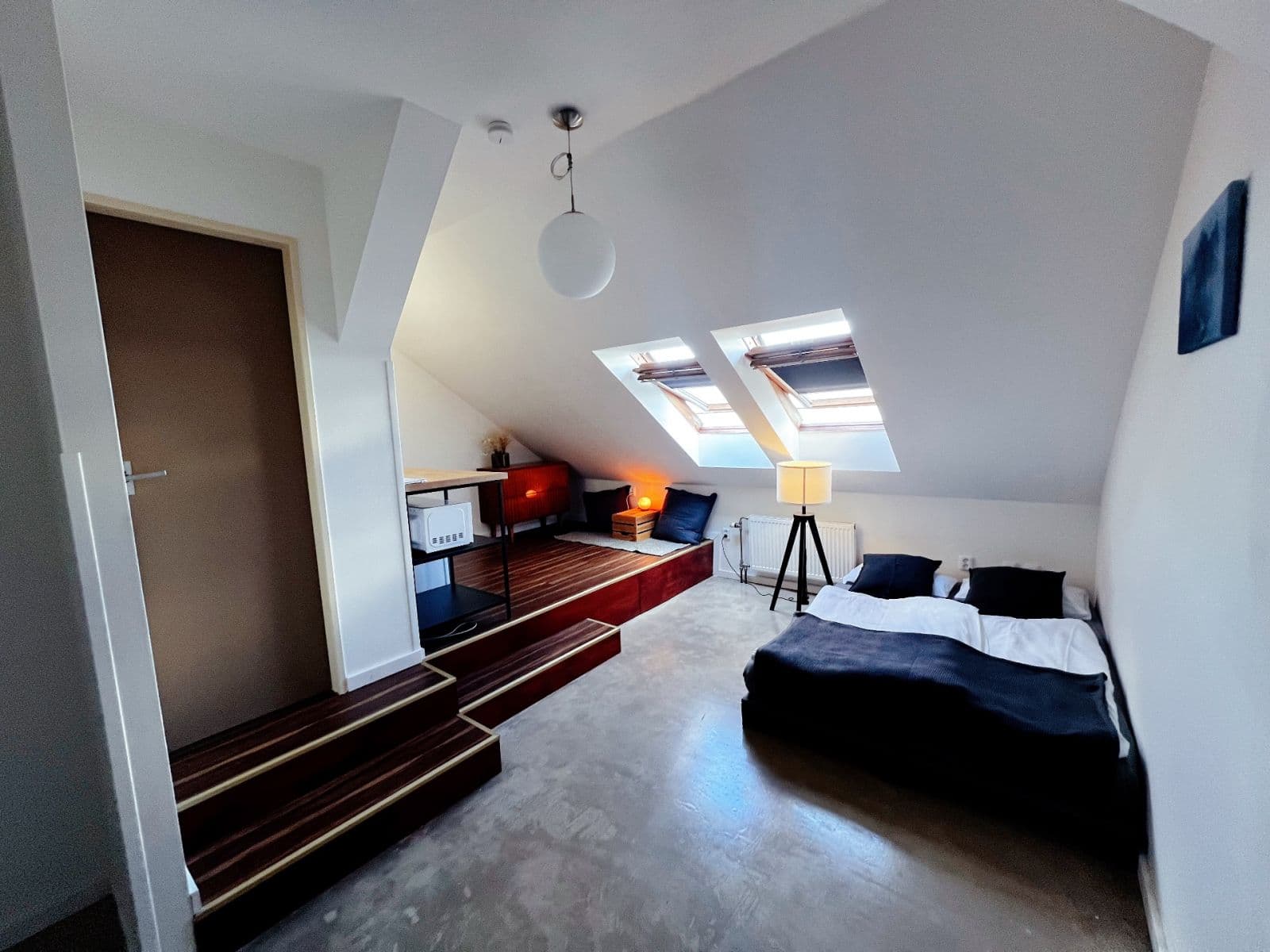 Prenájom bytu 1-izbový 25 m², Bělohorská, Praha, Praha Prenájom bytu 1-izbový 25 m², Bělohorská, Praha, Praha